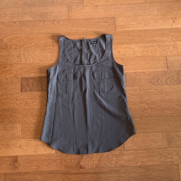 📦 Moving Sale - 4/20$ 📦Le Château Top - Picture 1 of 3